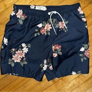 NWOT: ABERCROMBIE & FITCH FLORAL PATTERN SWIM TRUNK - LARGE